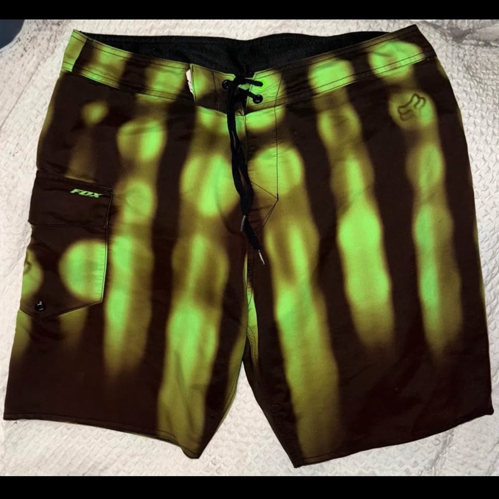 Fox Men's Vibrant Green and Dark Brown Board Shorts